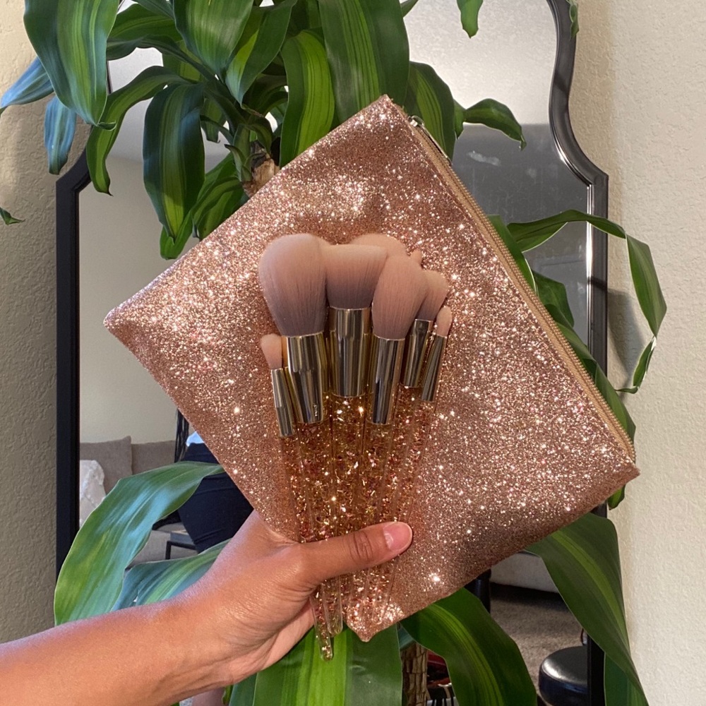 9-Piece Rose Gold Embellished Makeup Brush Set